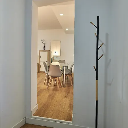 Piso Nuevo En Pleno Centro De Cadiz, Calle Plocia *